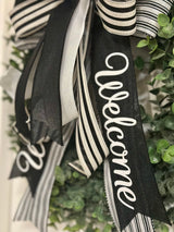 Black & White Welcome Bow