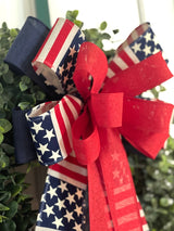 American Flag Blue Base Bow - Emerald's Avenue