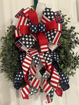 American Flag & Plaid Patriotic Bow - Emerald's Avenue