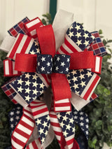 American Flag & Plaid Patriotic Bow - Emerald's Avenue
