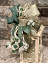Green & Gold Christmas Trees Lantern Bow - Emerald's Avenue