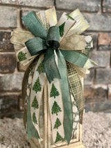 Green & Gold Christmas Trees Lantern Bow - Emerald's Avenue