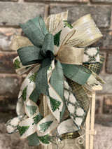 Green & Gold Christmas Trees Lantern Bow - Emerald's Avenue