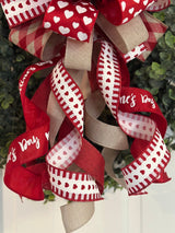 Happy Valentine's Day Bow - Emerald's Avenue