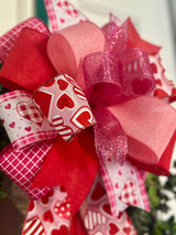 Lots of Hearts Valentine's Day Bow - Emerald's Avenue