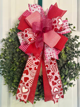 Lots of Hearts Valentine's Day Bow - Emerald's Avenue