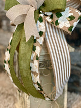 Magnolias Lantern Bow - Emerald's Avenue