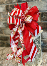 Red & White Gingerbread & Candy Canes Christmas Lantern Bow - Emerald's Avenue