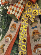 Scarecrows & Sunflowers Bow - Emerald's Avenue