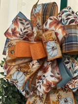 Traditional Leaves & Pumpkins Fall Bow - Emerald's Avenue