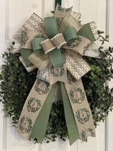 Wreaths, Bells & Trees Christmas Bow - Emerald's Avenue