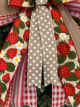 Red & White Farmhouse Strawberries Bow - Emerald's Avenue