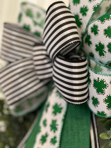 Shamrocks Bow - Emerald's Avenue