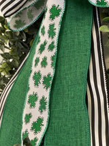 Shamrocks Bow - Emerald's Avenue