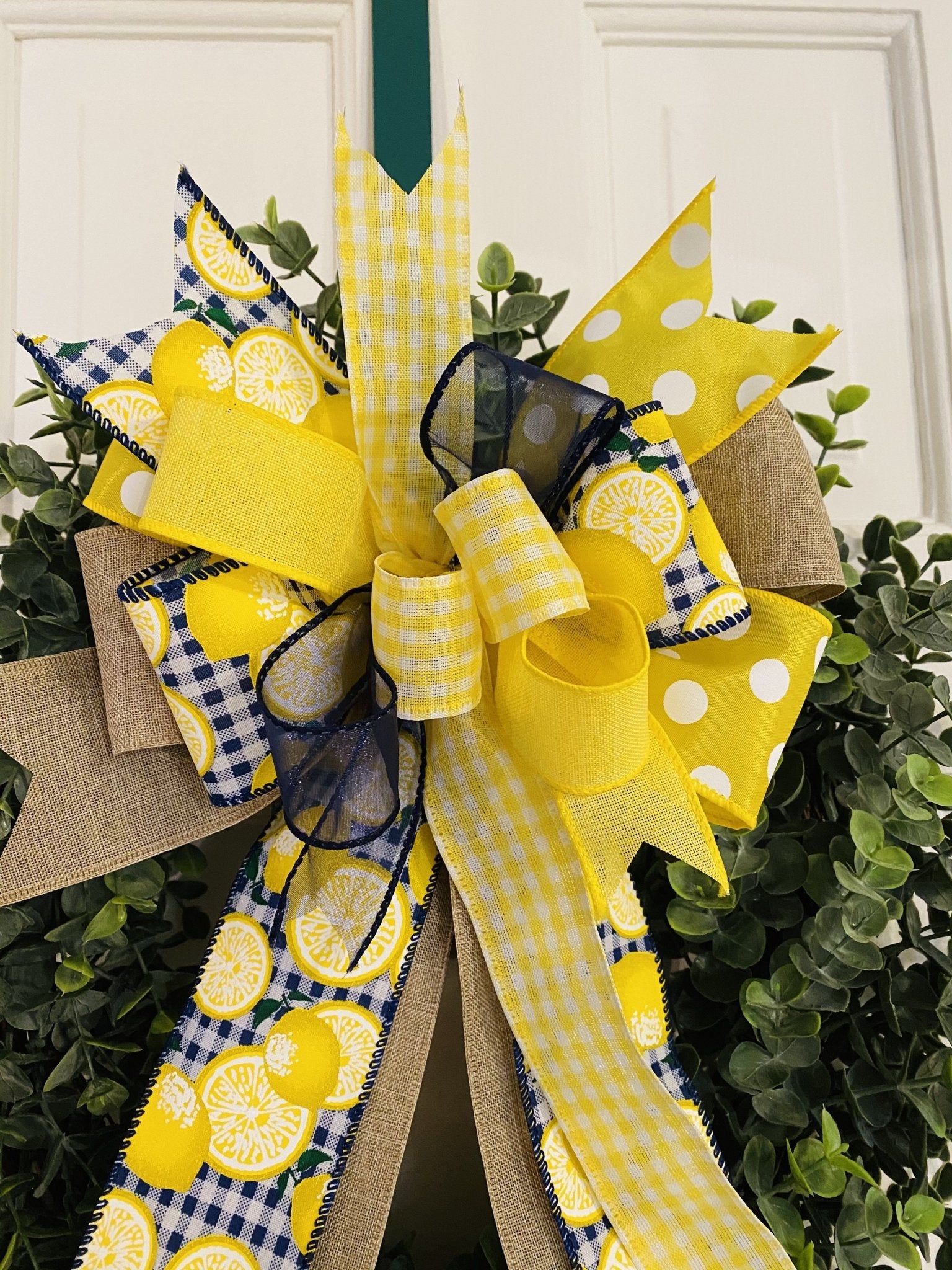 Spring Bows – Emerald's Avenue