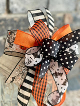 Bats & Pumpkins Halloween Lantern Bow - Emerald's Avenue