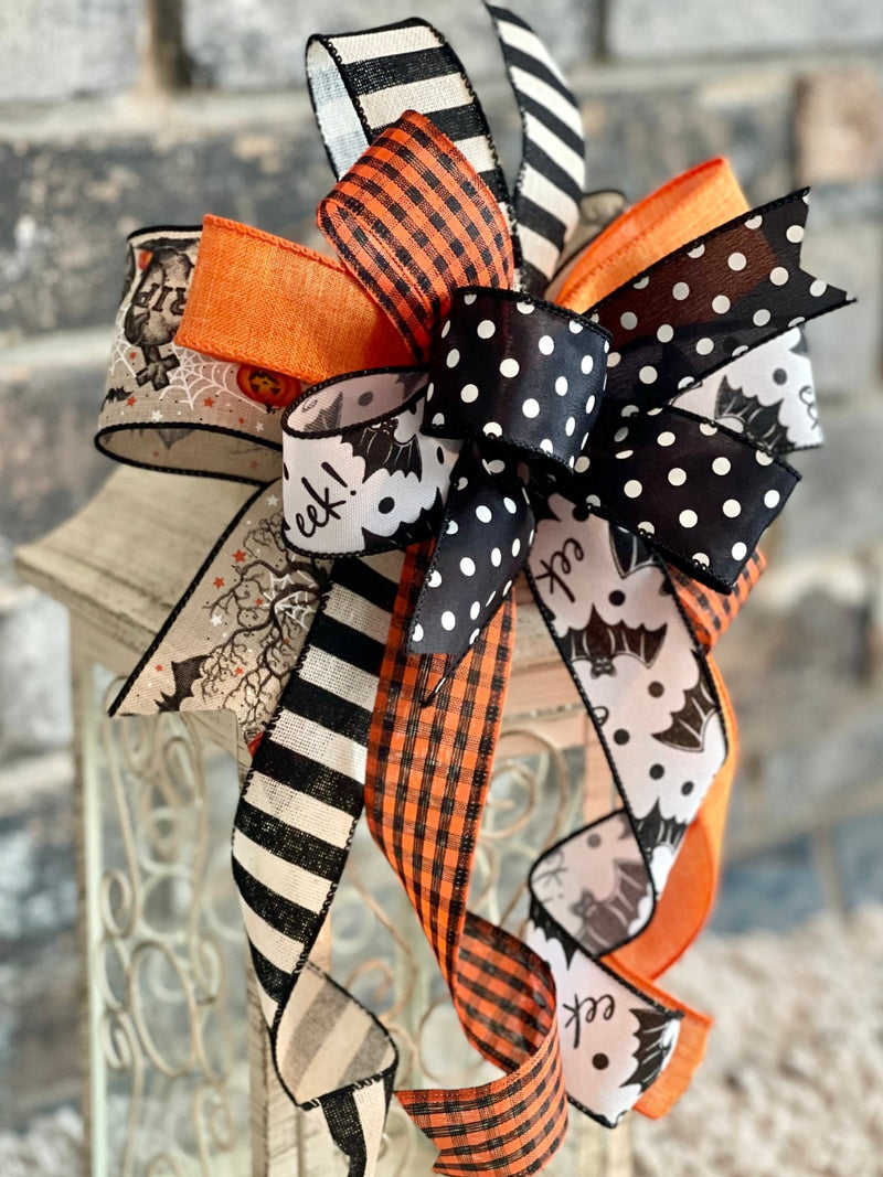 Bats & Pumpkins Halloween Lantern Bow - Emerald's Avenue