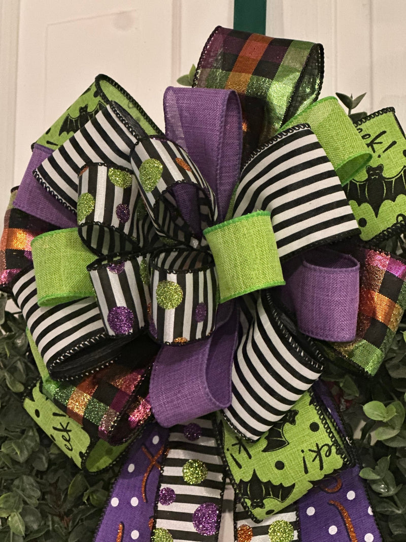 Beetlejuice Inspired Halloween Bow - Emerald's Avenue