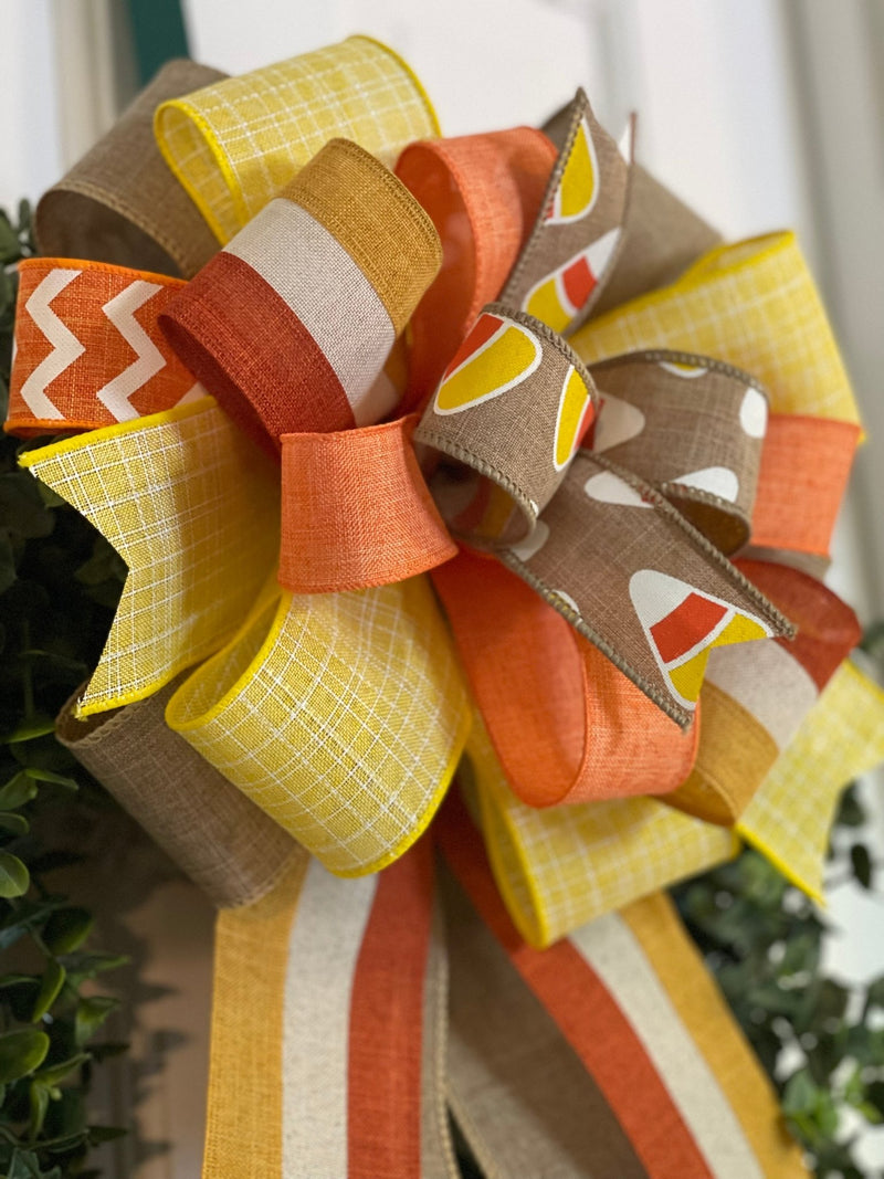 Candy Corn Halloween Bow - Emerald's Avenue