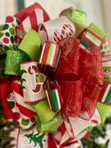 Elf Inspired Merry Christmas Bow - Emerald's Avenue