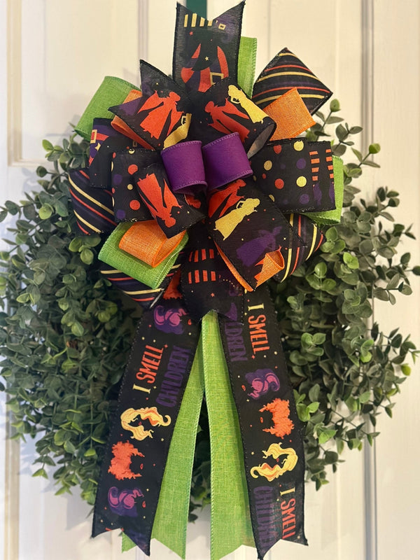 Hocus Pocus Halloween Bow - Emerald's Avenue