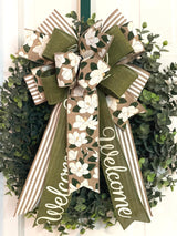 Magnolias Bow - Emerald's Avenue