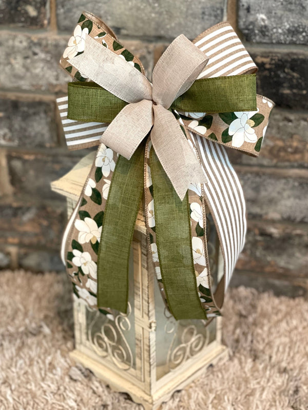 Magnolias Lantern Bow - Emerald's Avenue