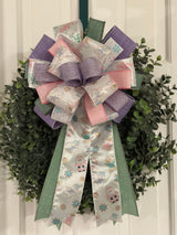 Mrs. Claus' Bakery Christmas Bow - Emerald's Avenue