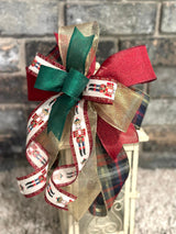 Nutcracker Christmas Lantern Bow - Emerald's Avenue