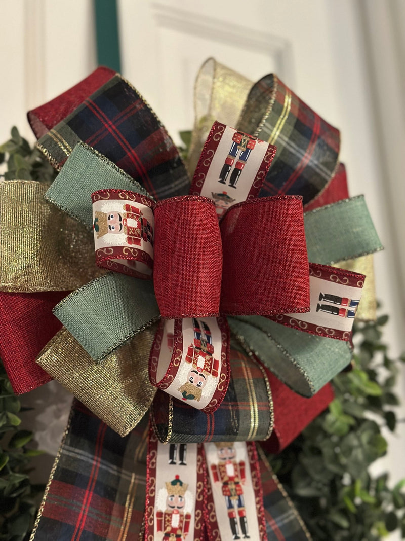 Nutcracker & Plaid Christmas Bow - Emerald's Avenue