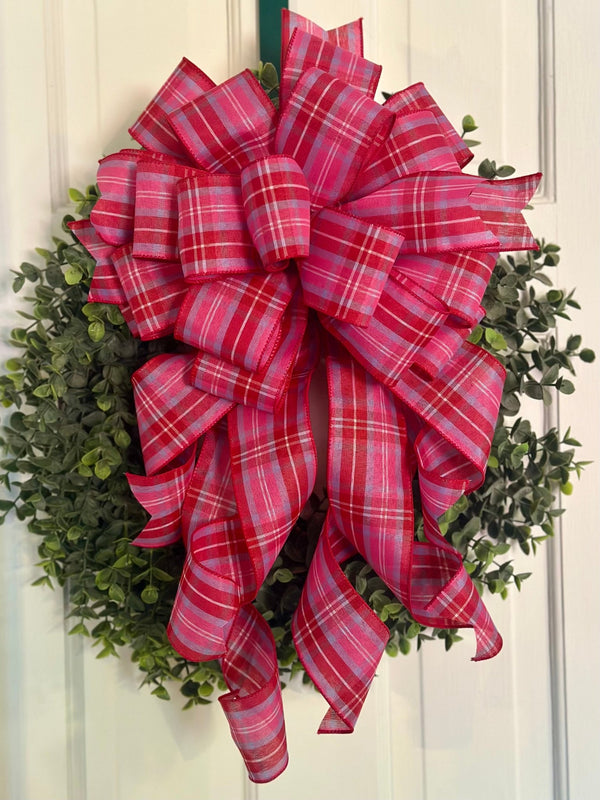 Pink Plaid Valentine's Day Bow - Emerald's Avenue