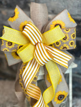 Sunflowers Lantern Bow - Emerald's Avenue