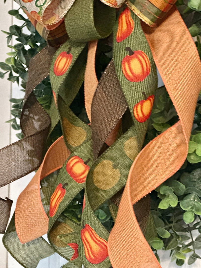 Traditional Pumpkins & Plaid Fall Bow - Emerald's Avenue