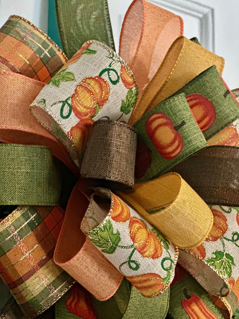 Traditional Pumpkins & Plaid Fall Bow - Emerald's Avenue