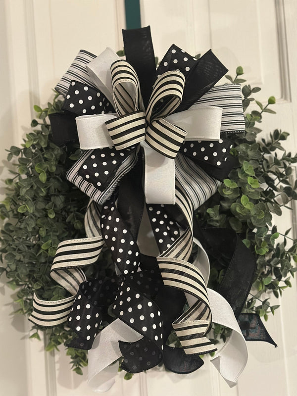 Elegant Black & White Farmhouse Bow - Emerald's Avenue