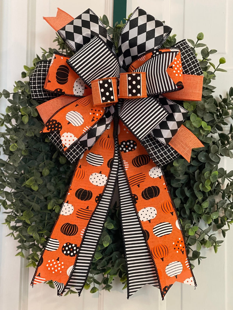 Nightmare Before Christmas Style Halloween Bow - Emerald's Avenue