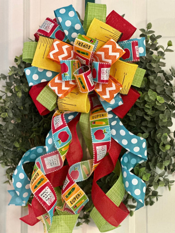 Super Fun Back to School Bow - Emerald's Avenue